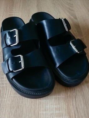 H&M Black Double-Buckle Chunky Slide Sandals [Size 38/Women 7]